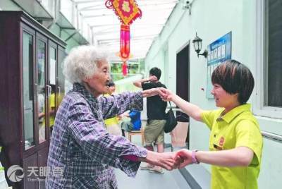 成都朗力 深耕社區(qū)智慧養(yǎng)老，探索本土化產(chǎn)業(yè)發(fā)展新路徑