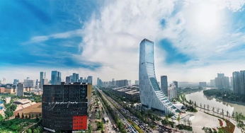 成都醫(yī)療資源布局新動(dòng)向 省人民醫(yī)院高新分院投用在即，朗力養(yǎng)老協(xié)同發(fā)展